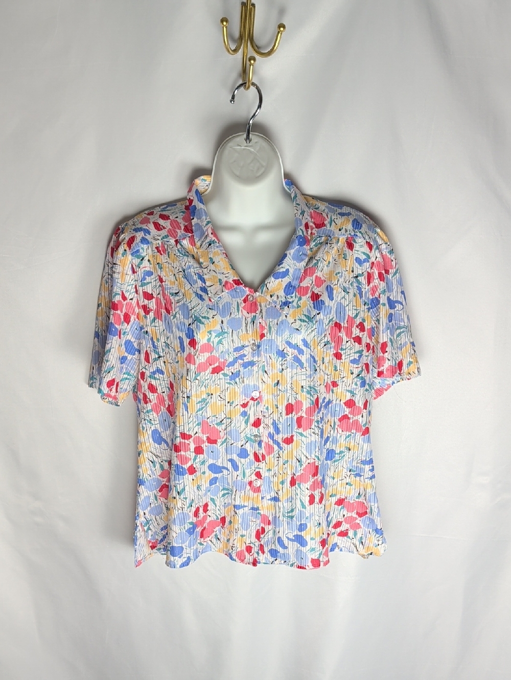 Vintage D’Allaird’s Floral Blouse, Lightweight Ribbed Plissé, Pink Blue